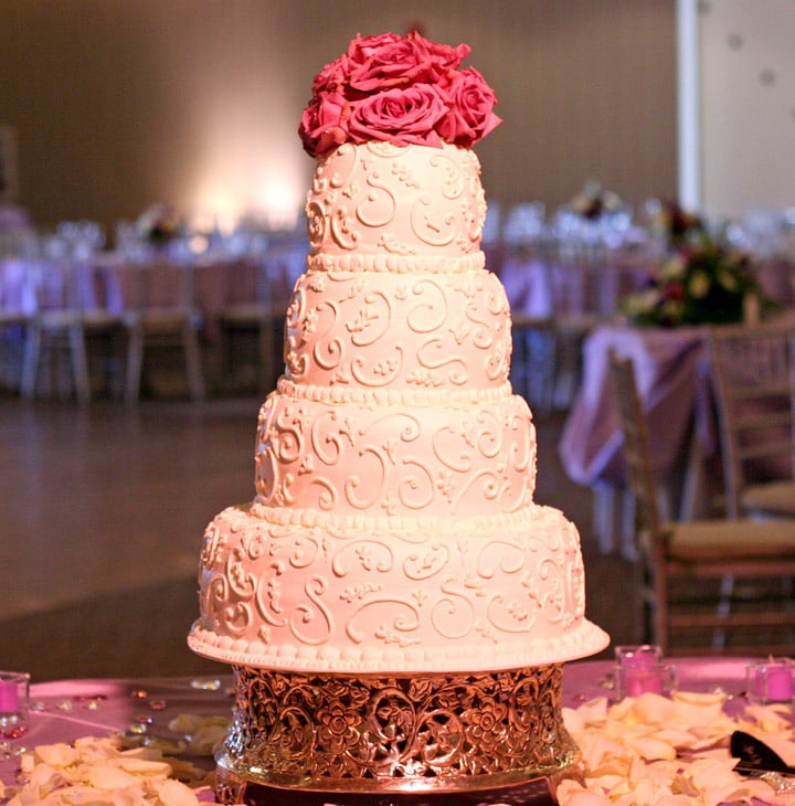 fuschia and gold wedding cakes images