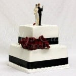 wedding-cake-2-tier-secret-agents-holding-guns
