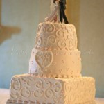 wedding-cake-square-round-topper