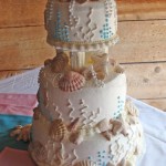 wedding-cake-with-sea-shells