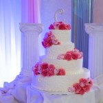 pink red flowers wedding cake