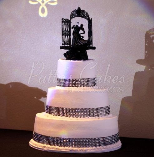 Wedding cakes with bling