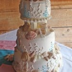 wedding cake with sea shells