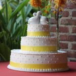 wedding cake yellow ribbon yellow round