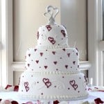 wedding cake red white hearts 3 tier round