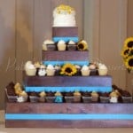 wedding-cupcake-wood-stand-blue-sunflowers