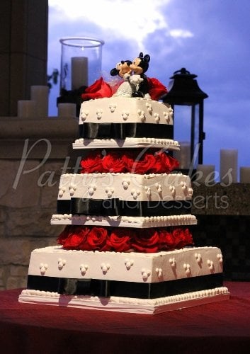 black velvet wedding cake