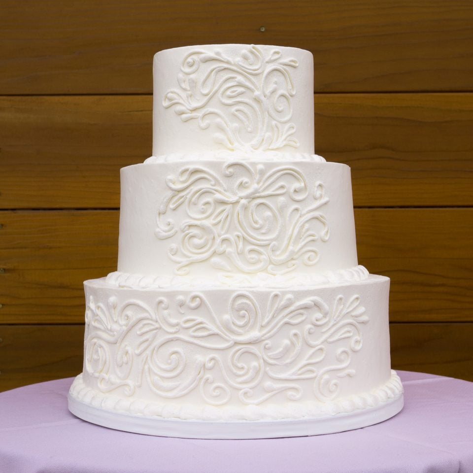 detailed white wedding cake
